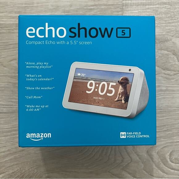 Amazon echo show compact 5.5 screen